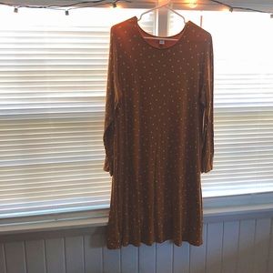 Old Navy, cute, gold, long-sleeved dress. Gently worn. XL